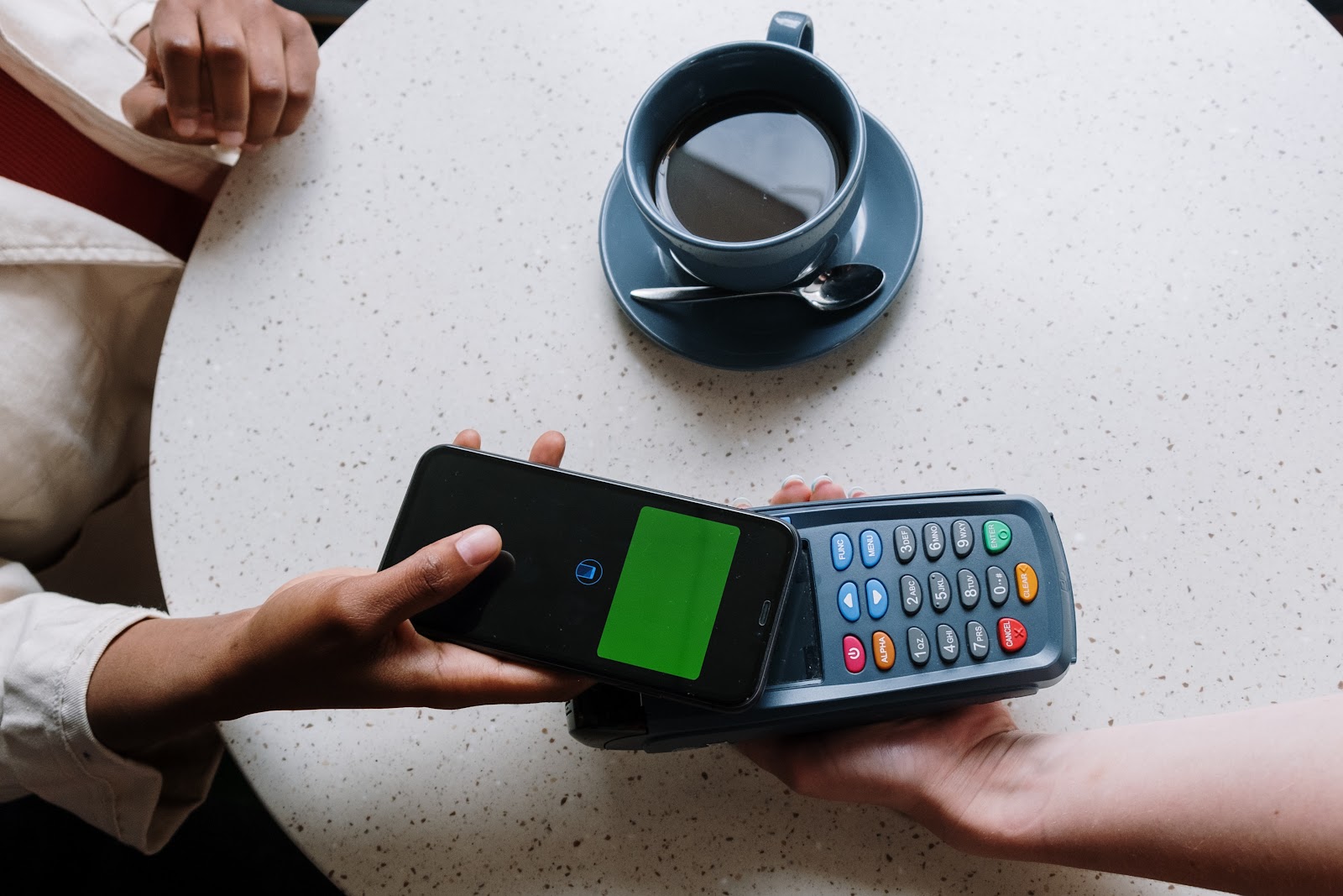 benefits of making payments with a virtual card