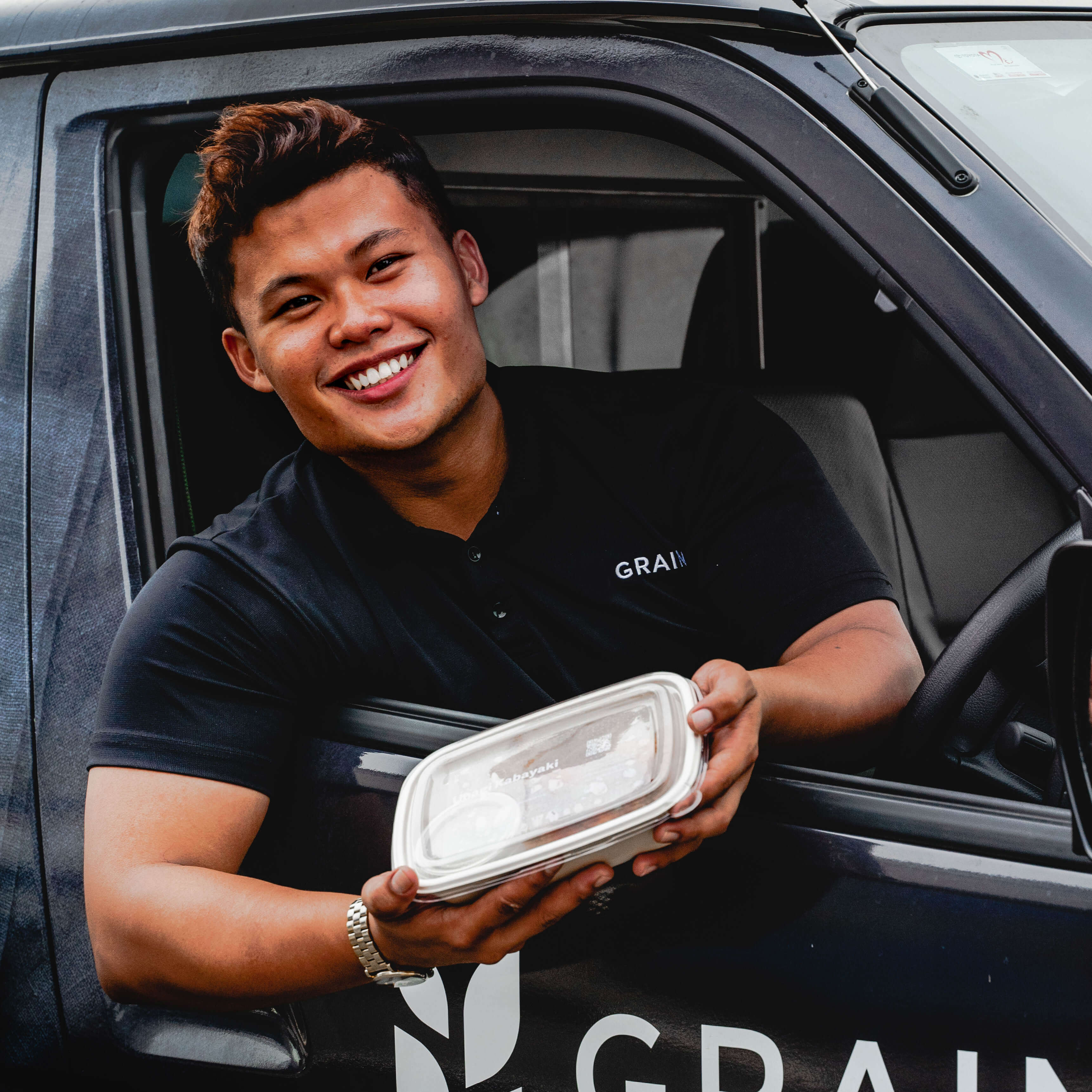 On top of being an online restaurant, Grain also provides food delivery